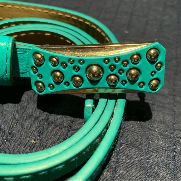 1950s Inspired Turquoise Skinny Belt - Picture 2 of 3